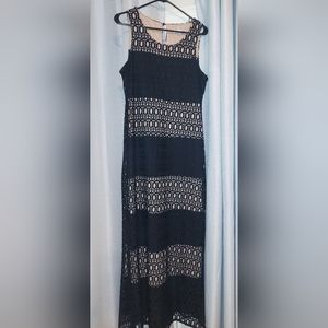 Gorgeous dress!